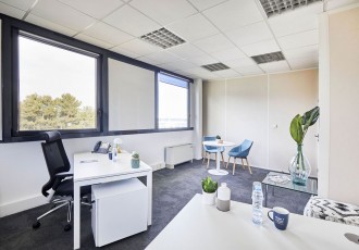 Rent a Meeting rooms  in Aix-en-Provence 13100 - Mitwit